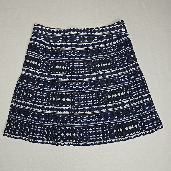 J. Crew Dresses & Skirts - J.‎ Crew Pleated Geometric Print Skirt Blue/White Size 2 Flowy Preppy Summer